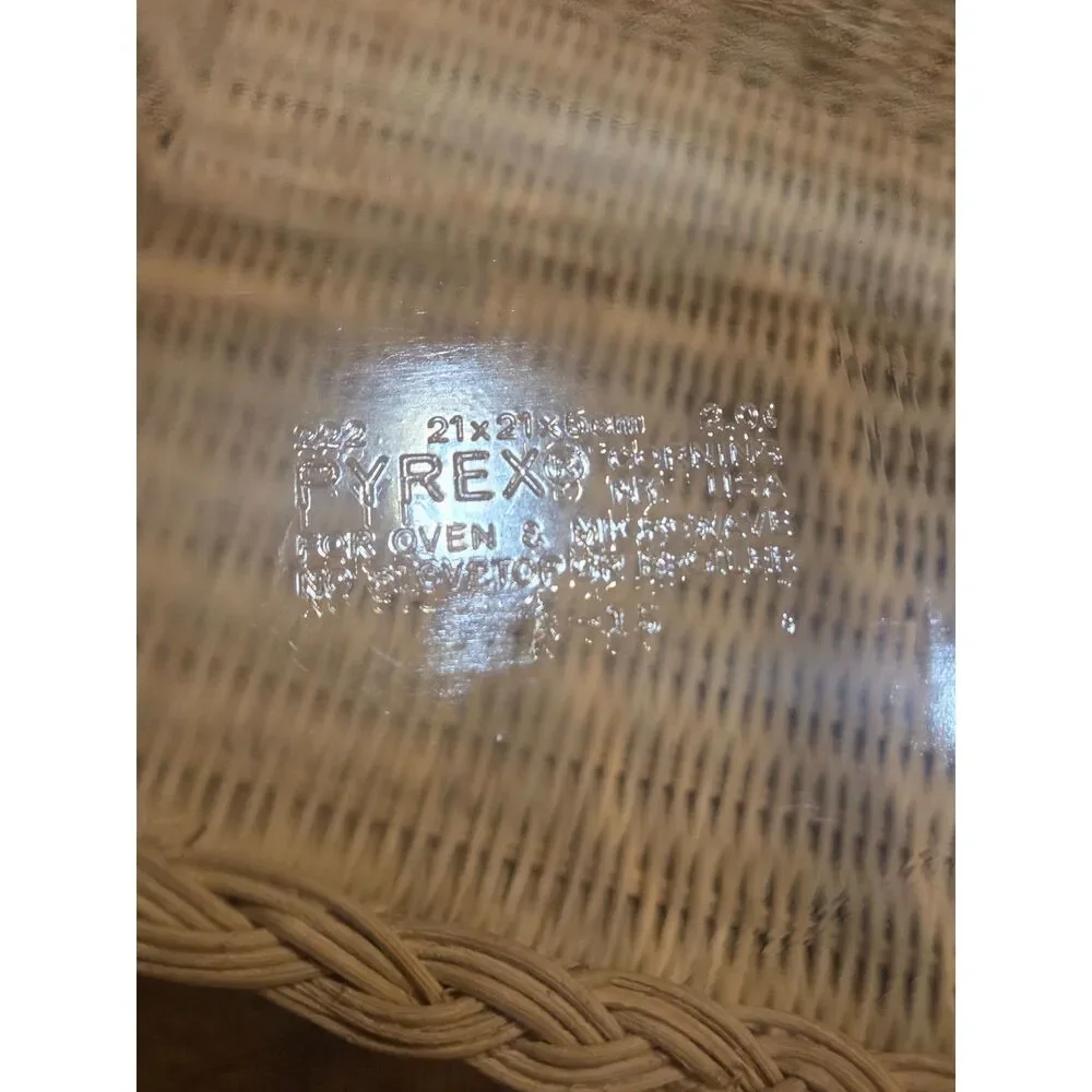 Vintage Pyrex Fireside Amber Glass 8 Inch Square Baking Dish 222 Woven Basket